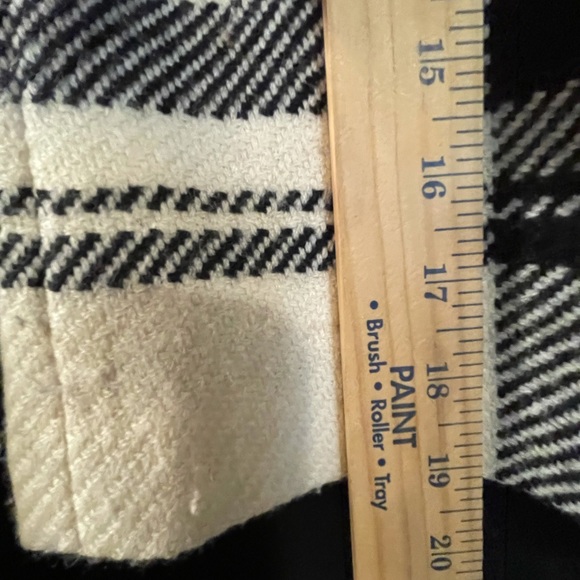 Talbots fun checkered wool skirt - Picture 4 of 12